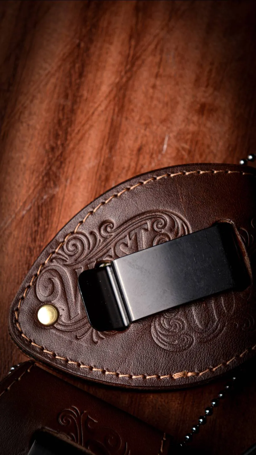NO.8 - BADGE CLIP — view 3
