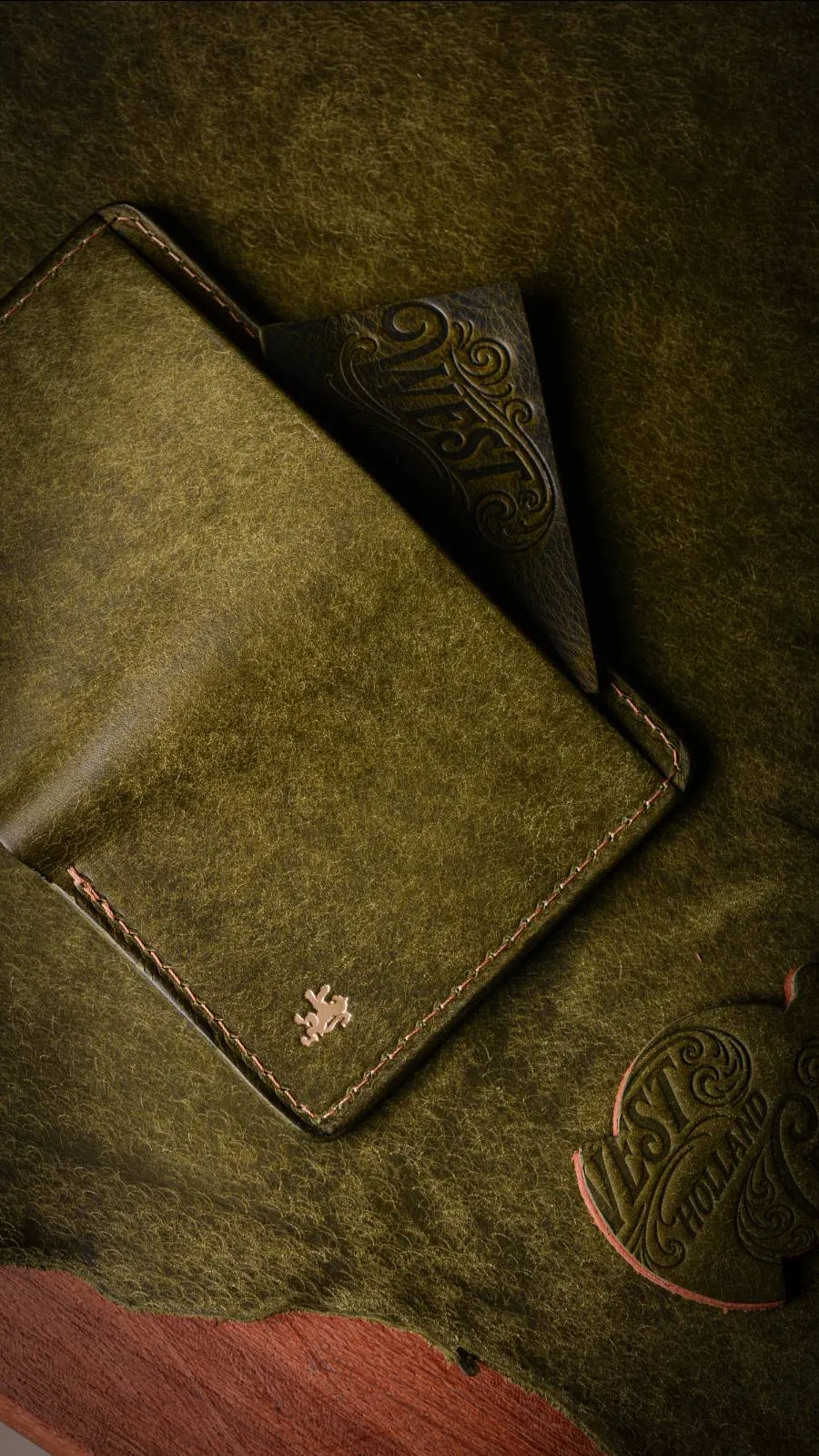 NO.2 - ISSUE STYLE WALLET WITH COMPACT CASH POCKET — view 4