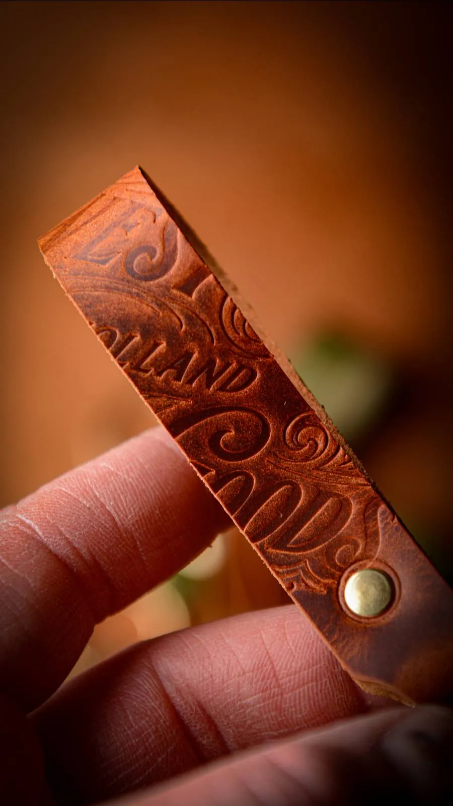 NO.3 - CUSTOM KEYCHAIN — view 3